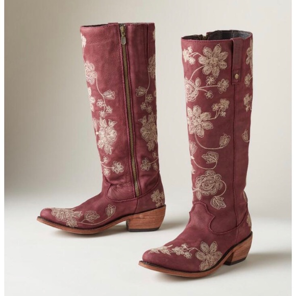 LIBERTY Black Shoes - Liberty Black Embroiled Pressed Blossom Cowgirls Boots